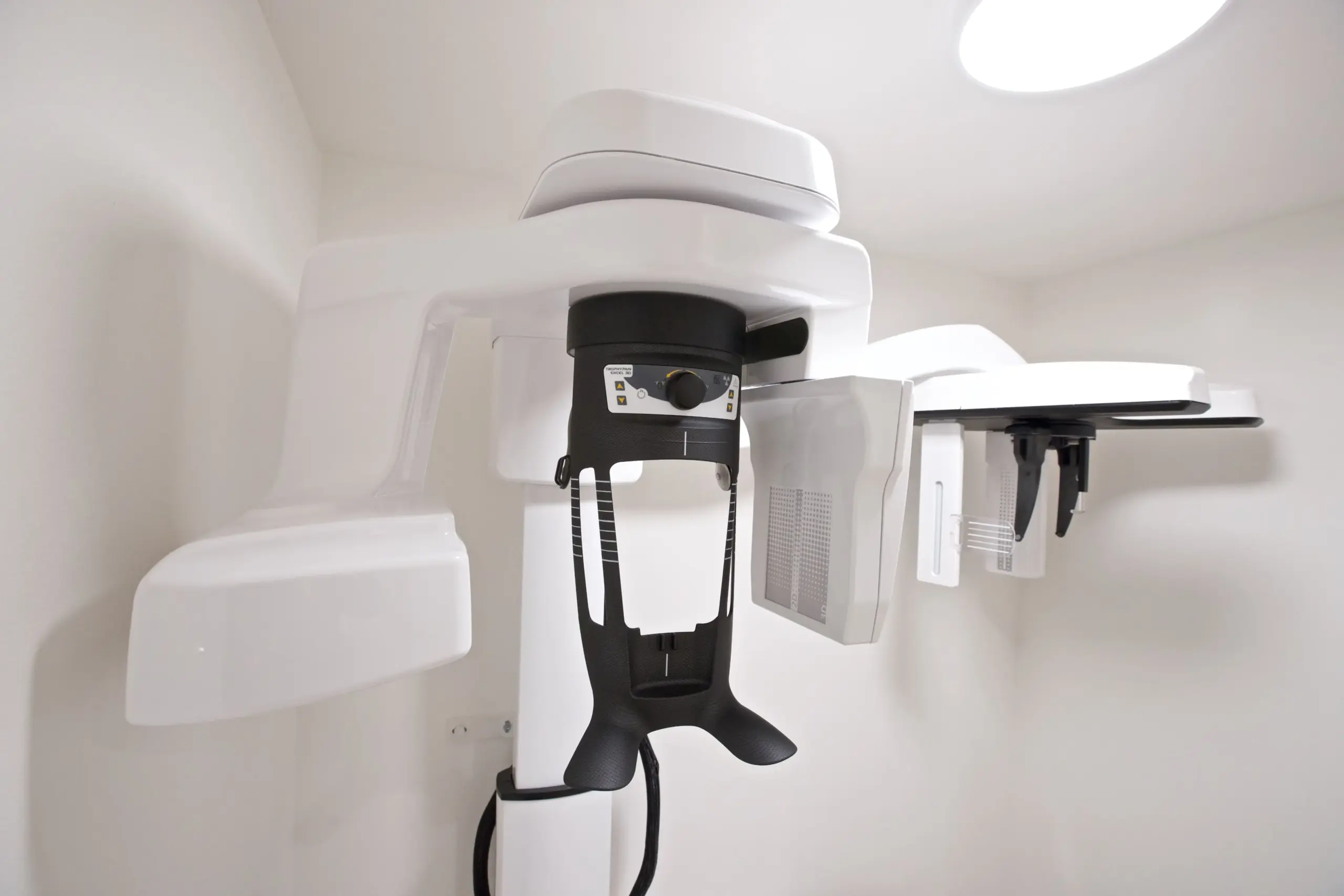 CTを用いて精密診断で原因を正確に把握 飯田橋IB歯科のバイタルリアクトセラピー VTR 整体 歯科